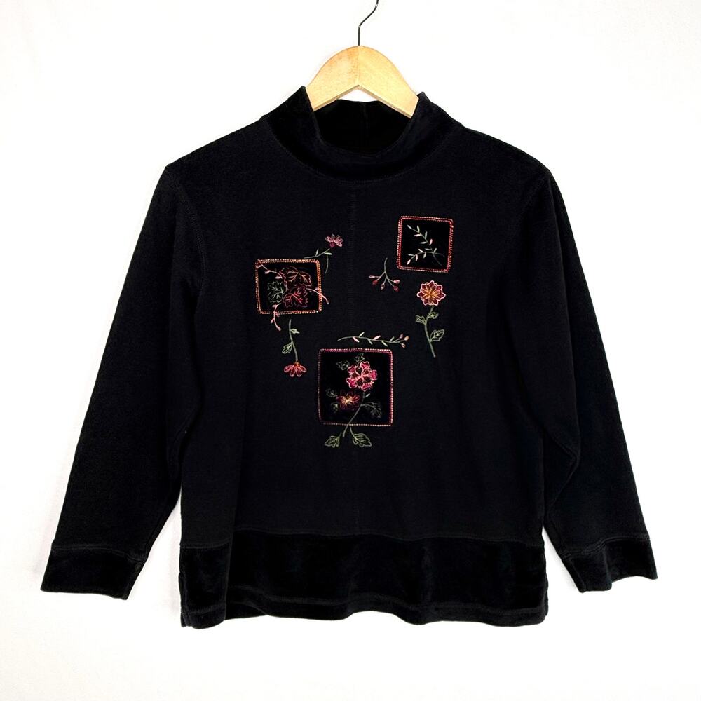 Vintage Erika Petite Dark Floral Embroidered Shirt PS